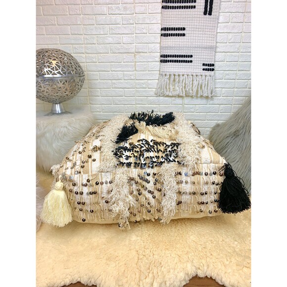 Vintage Berber Handira Pouf: Moroccan Floor Pillow with Sequins 03YL0436 - Picture 2 of 10